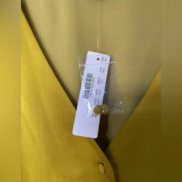 NWT J Crew Satin Chartruese Peplum Top Size 12 - Picture 5 of 5